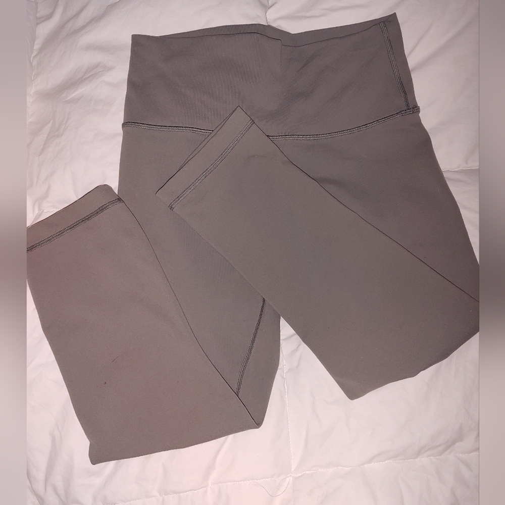 Gray Lululemon Leggings